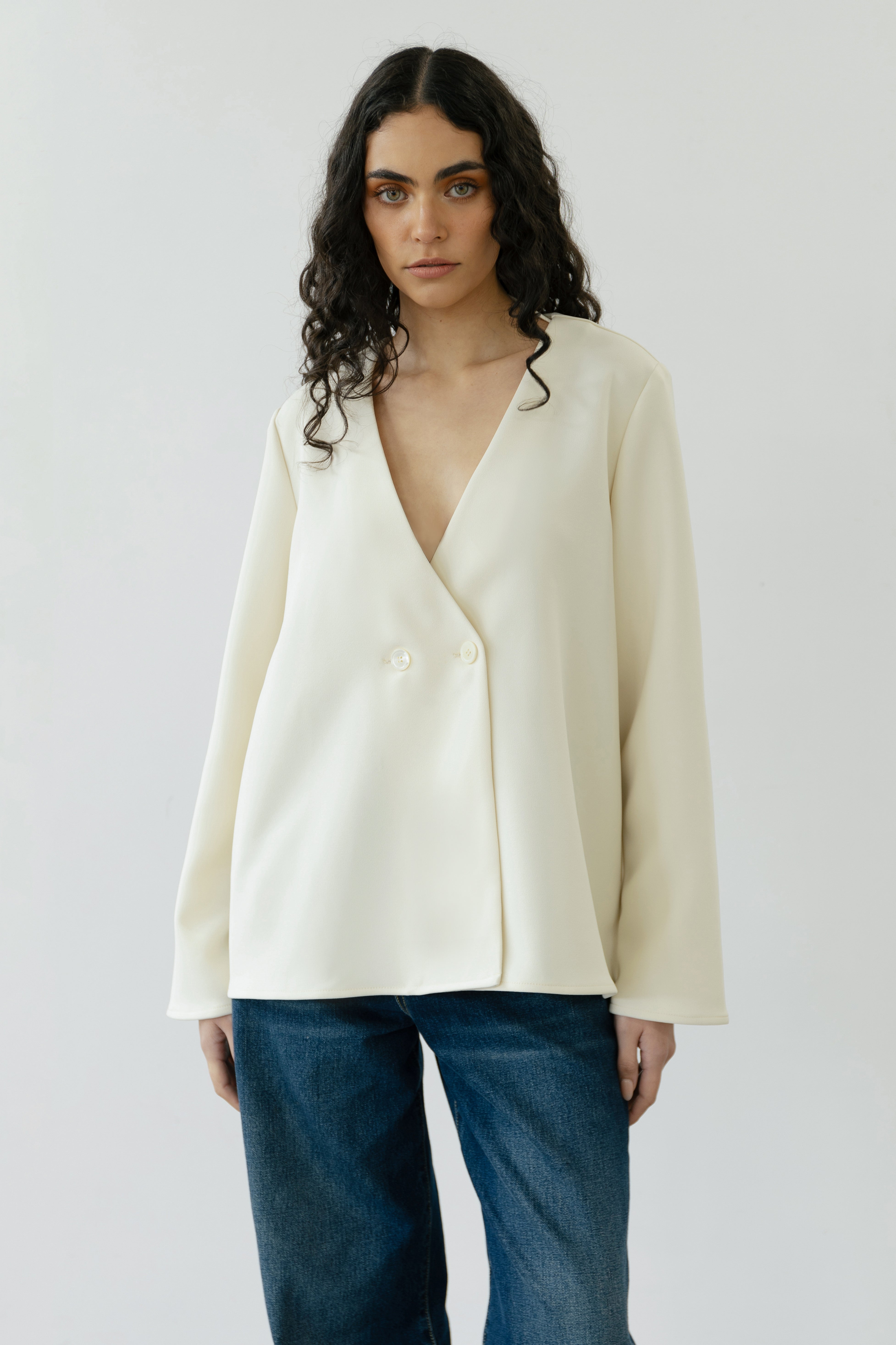 Ease Overshirt in Butter